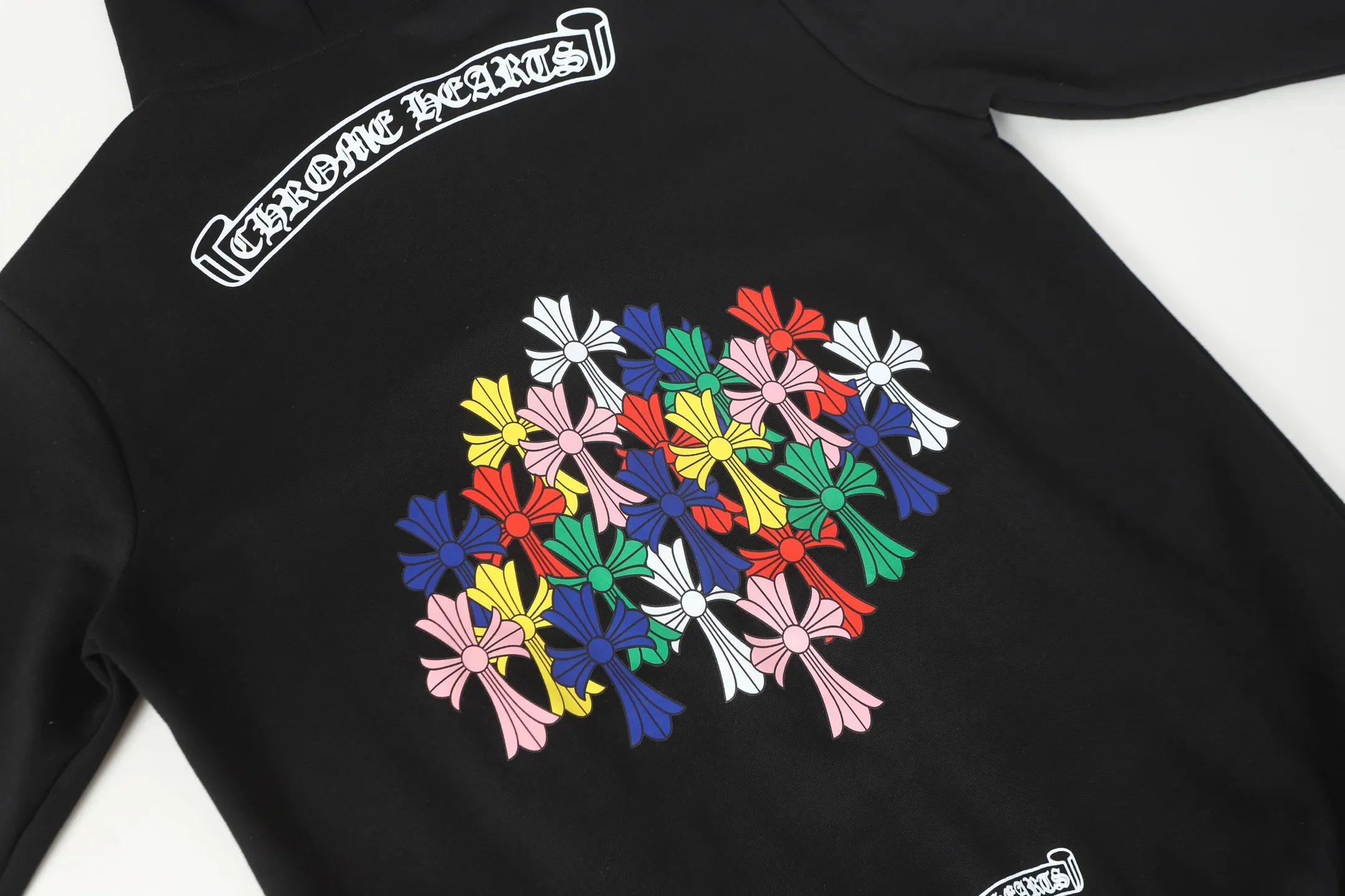 P240 Cross-border model, please do not place an order if you are pursuing quality -Chrome Hearts/Chrome Hearts Colorful🌈Horseshoe Sanskrit printed hooded sweatshirt -High weight, high density and high quality. The wool is soft, delicate and skin-friendly. It feels soft and silky. It has excellent warmth and skin-friendly properties. -Size: S M L XL